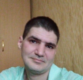 Андрей Андреев